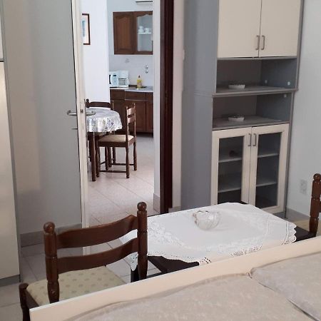 Apartments Rovis Tar-Vabriga Ngoại thất bức ảnh