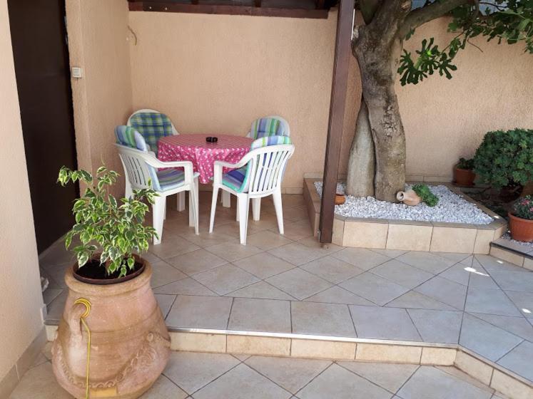 Apartments Rovis Tar-Vabriga Ngoại thất bức ảnh