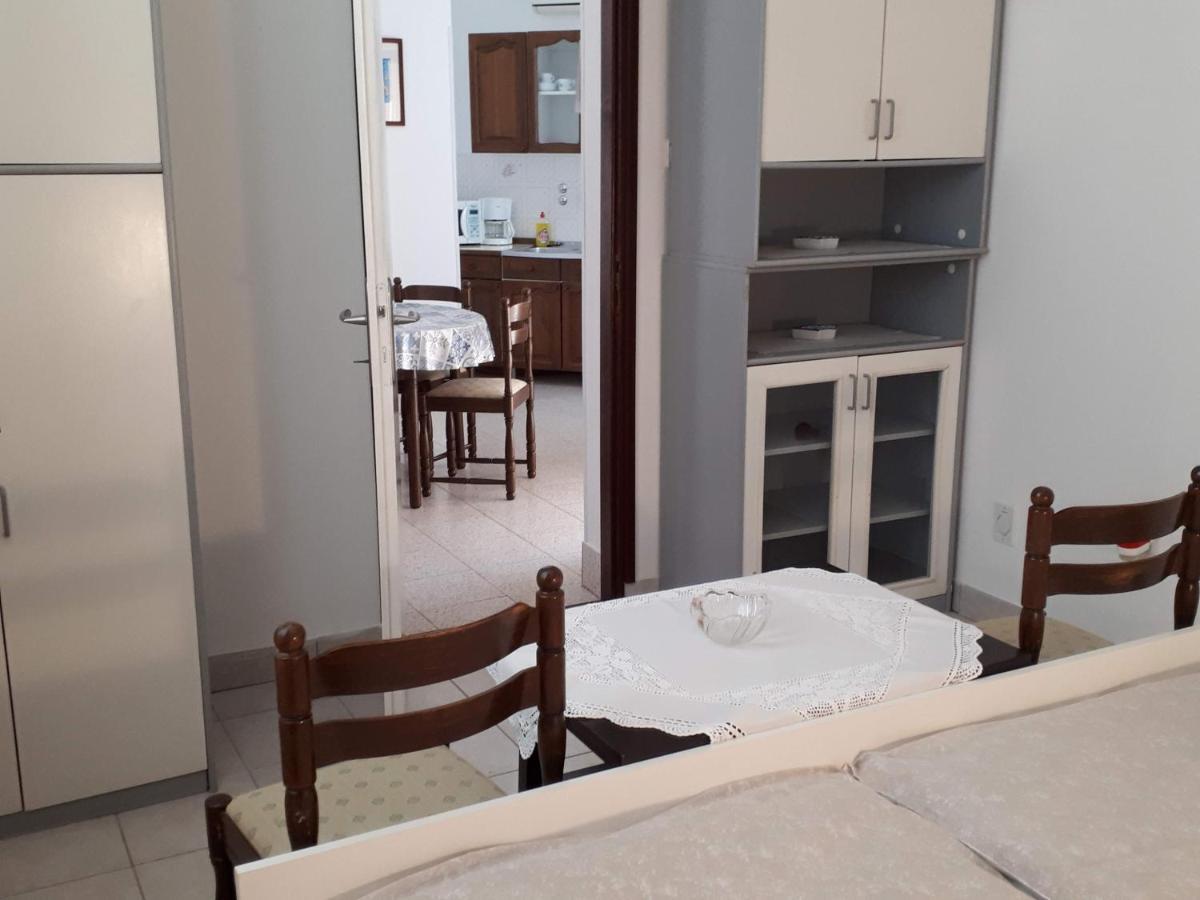 Apartments Rovis Tar-Vabriga Ngoại thất bức ảnh